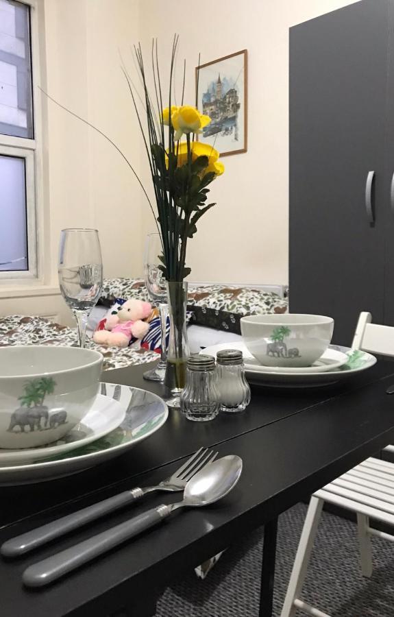 Appartement Fabulous Flat In Heart Of Londres Extérieur photo